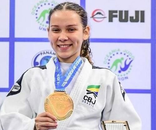 Judoca piauiense ganha medalha de ouro e é tricampeã pan-americana